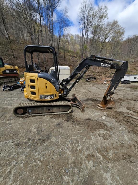 2017 John Deere 35G Excavator