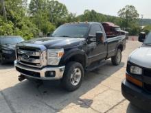 2016 Ford F350 XLT Truck