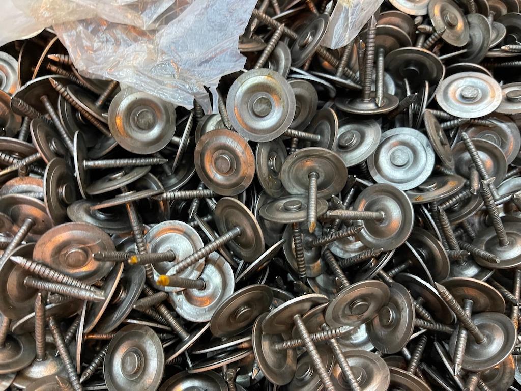 Pallet of Bulk Nails 1-1/4 X .120 (AM38) - Lester, Pa