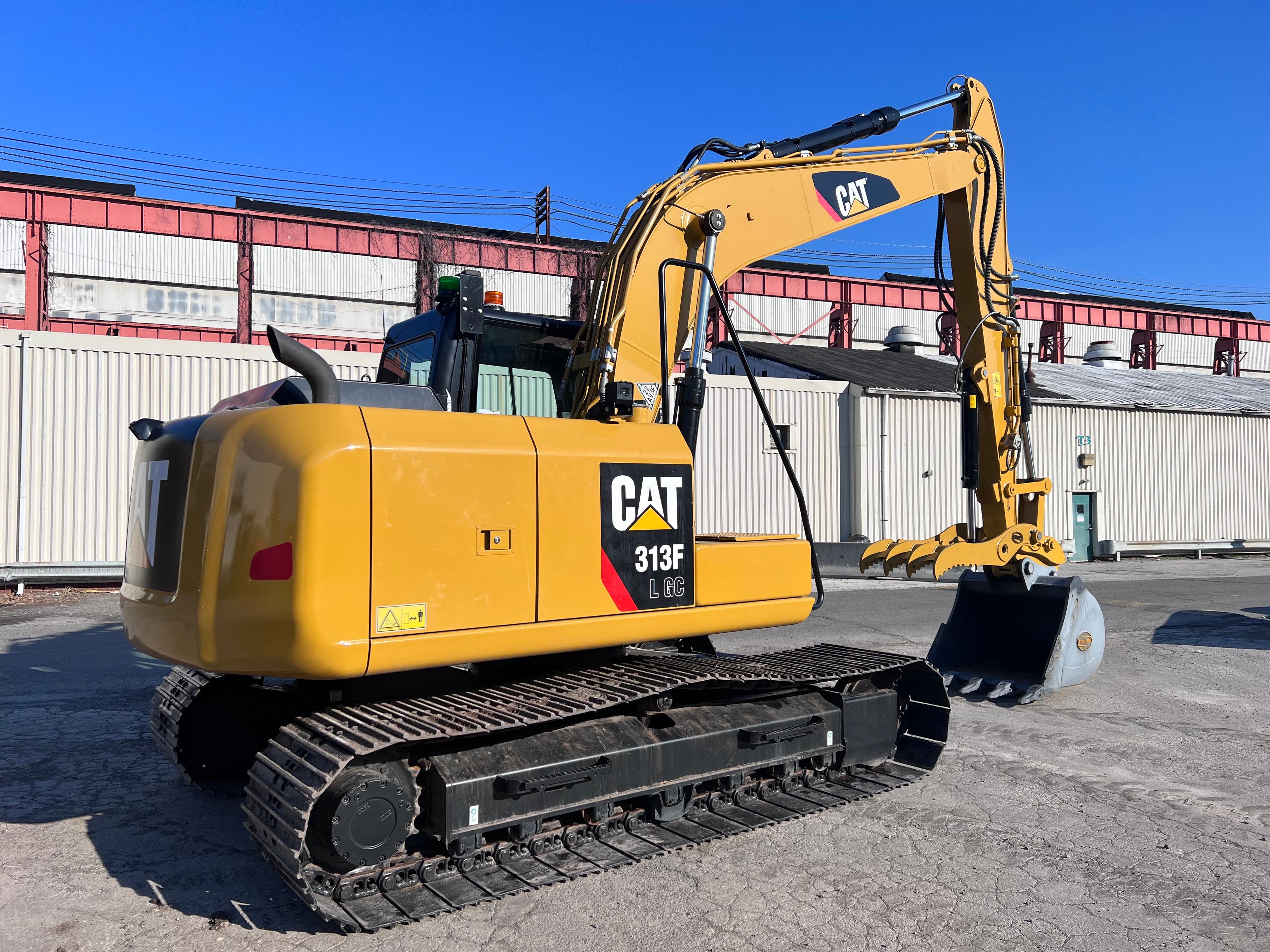 2019 CATERPILLAR 313FLGC Excavator