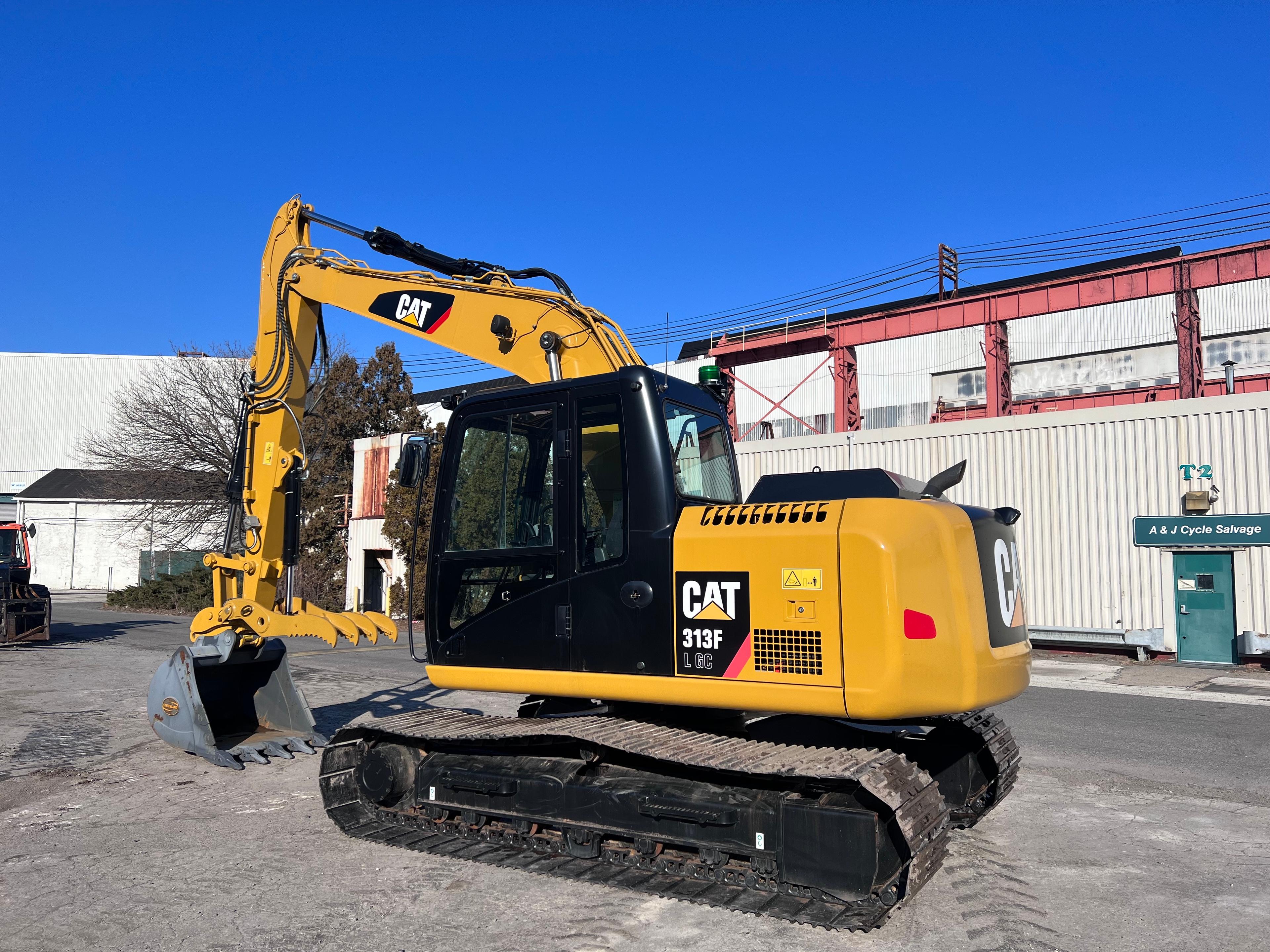 2019 CATERPILLAR 313FLGC Excavator