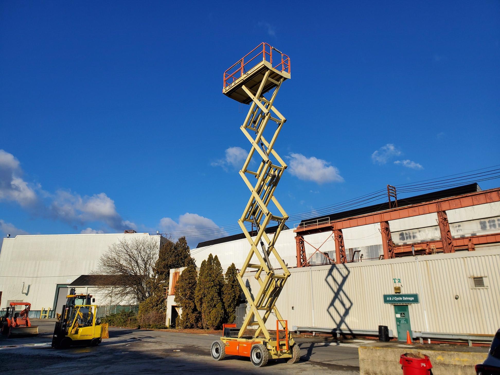 2016 JLG M4069 40ft Scissor Lift