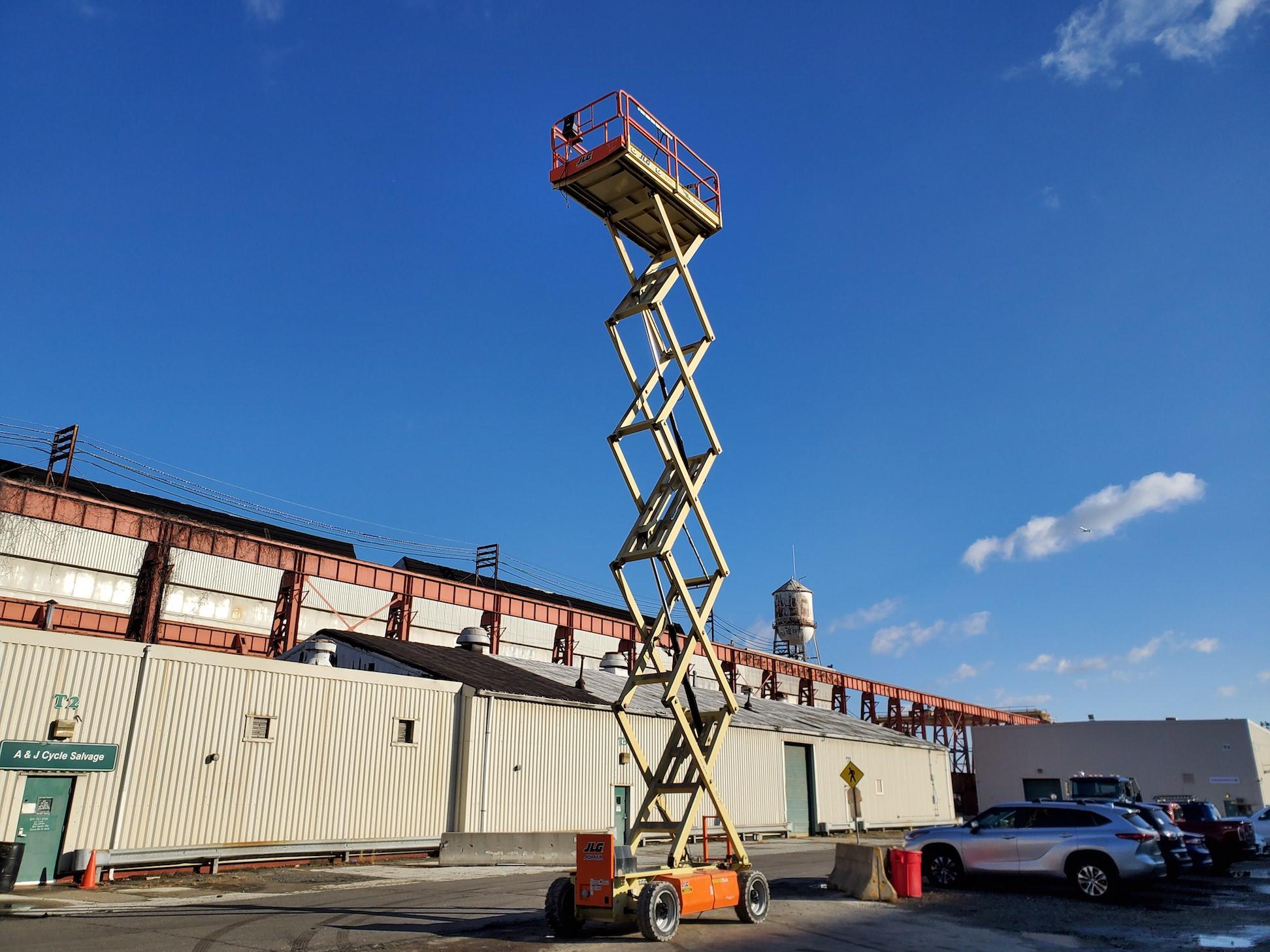 2016 JLG M4069 40ft Scissor Lift