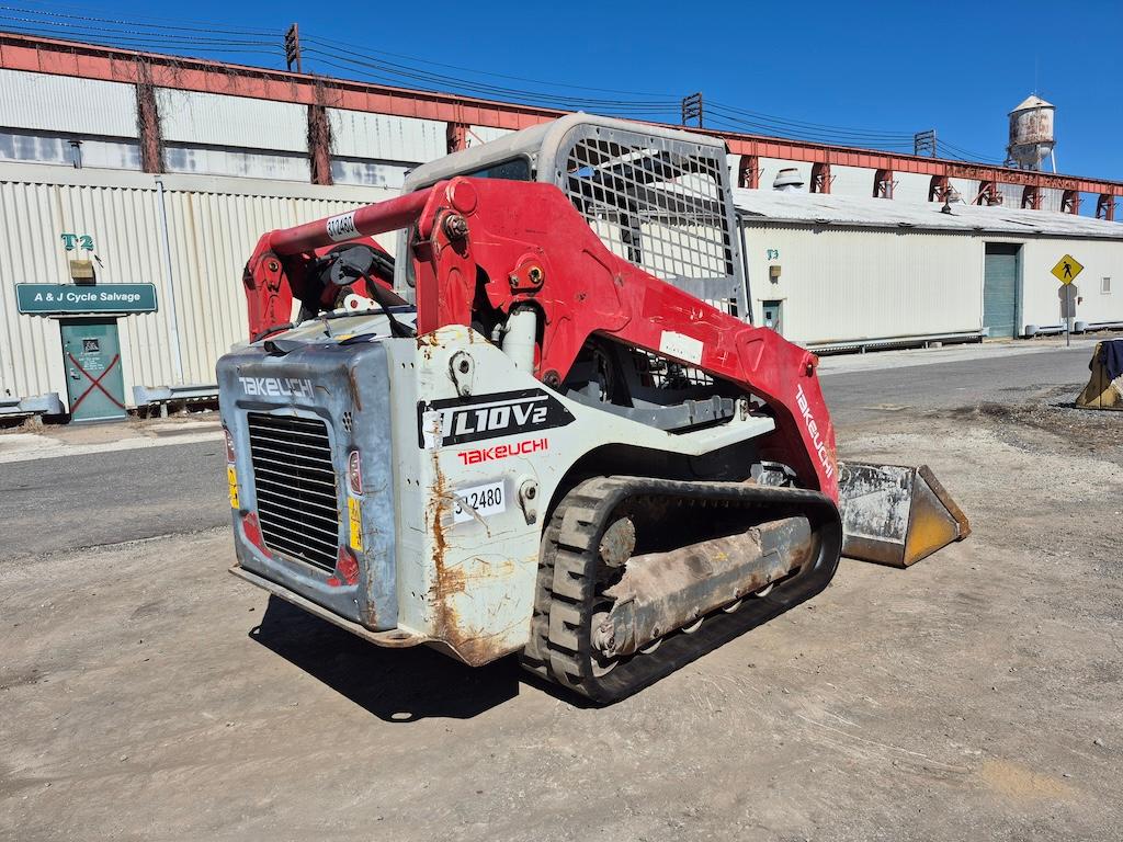 Takeuchi TL10V2 Skid Steer