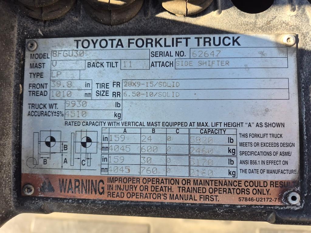 2016 Toyota 8FGU30 6,000lb Forklift