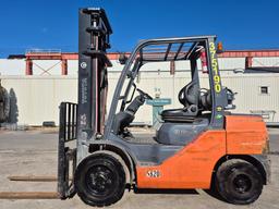 2016 Toyota 8FGU30 6,000lb Forklift