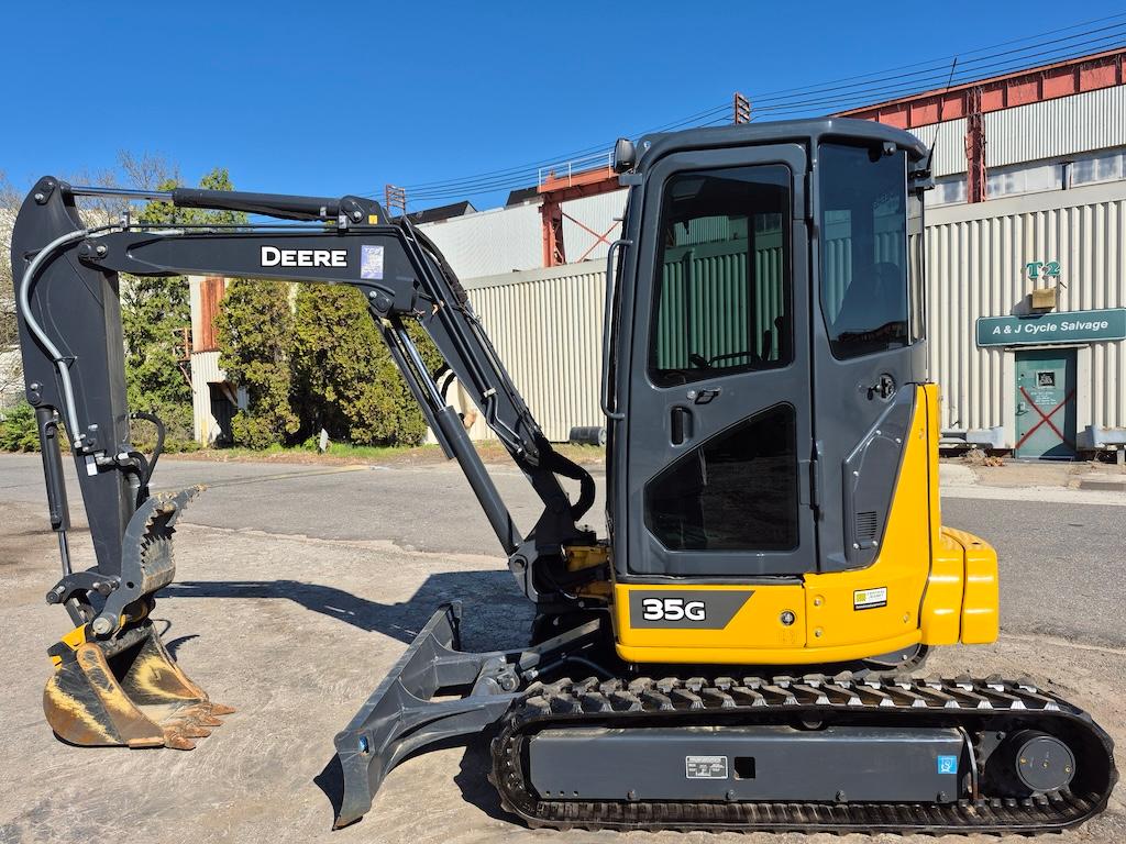 2022 John Deere 35G Mini Excavator