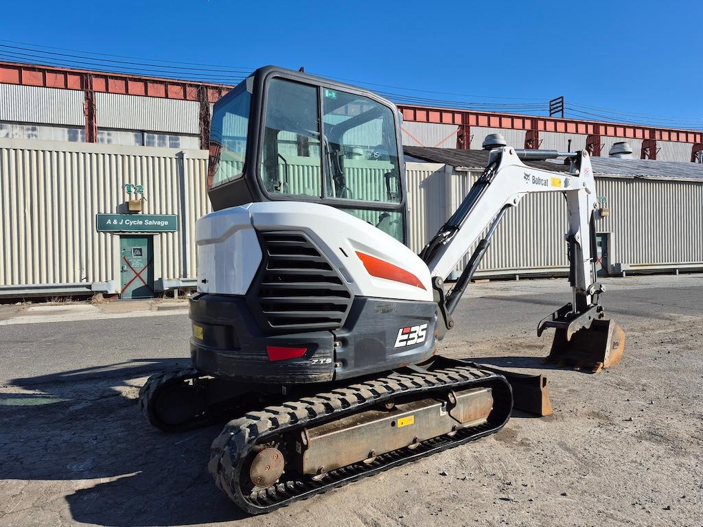 2018 Bobcat E35i Mini Excavator