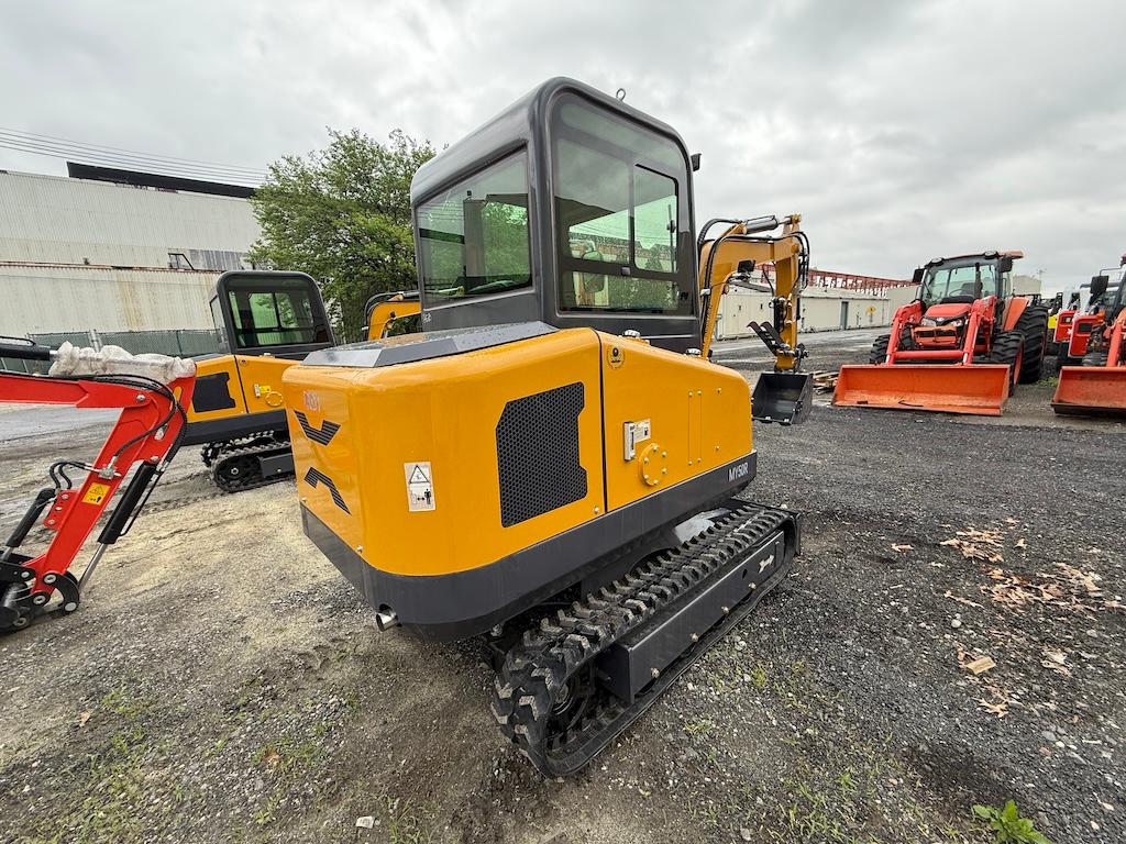 Brand New AGT MY50R Mini Excavator (AG8)
