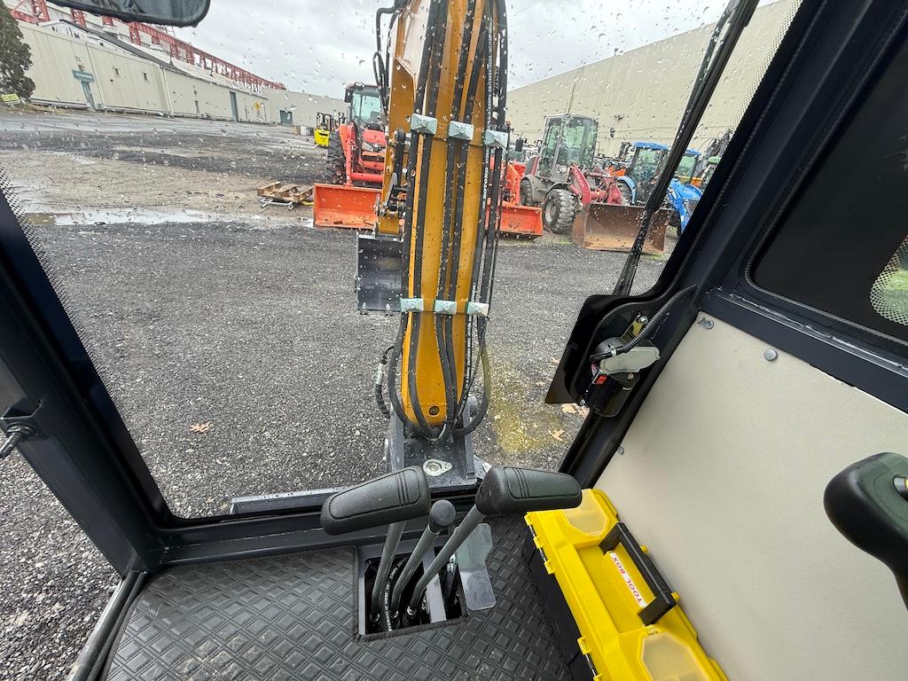 Brand New AGT MY50R Mini Excavator (AG8)