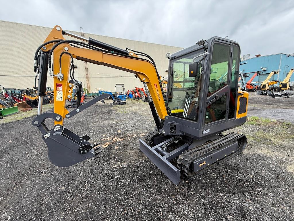 Brand New AGT MY50R Mini Excavator (AG8)
