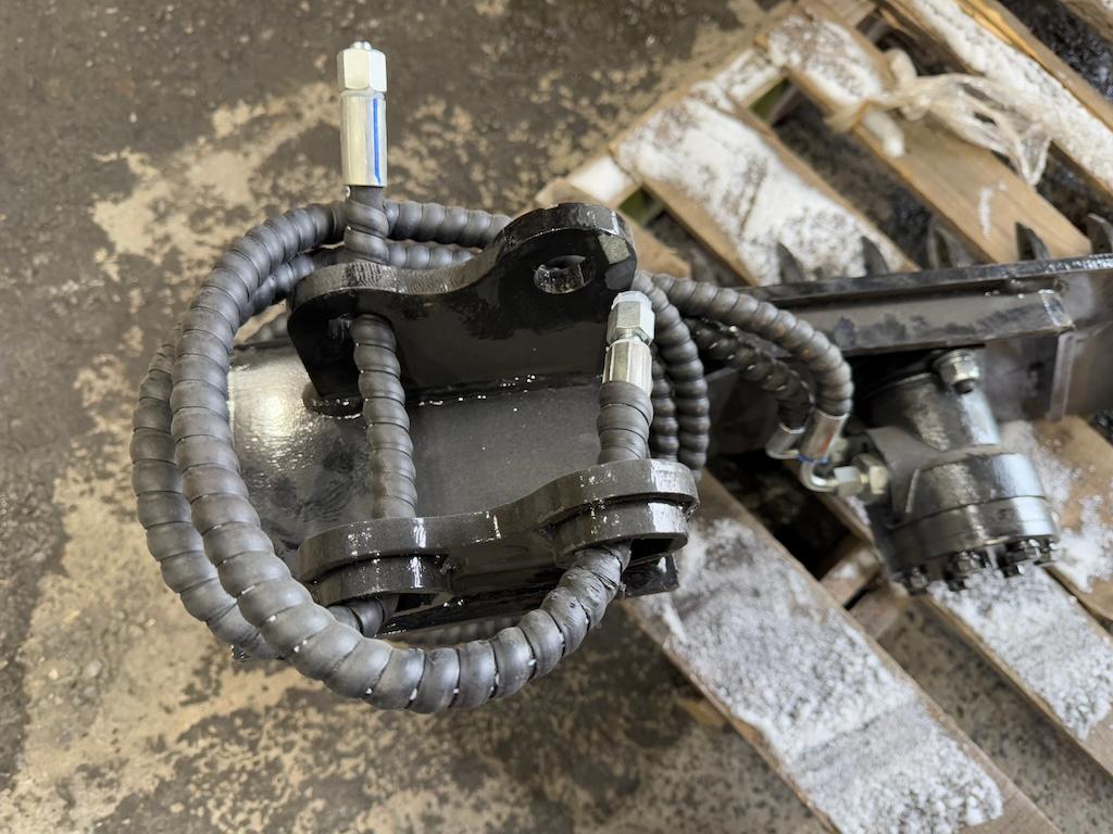 Brand New Excavator Hedge Trimmer Attachment(V22E)