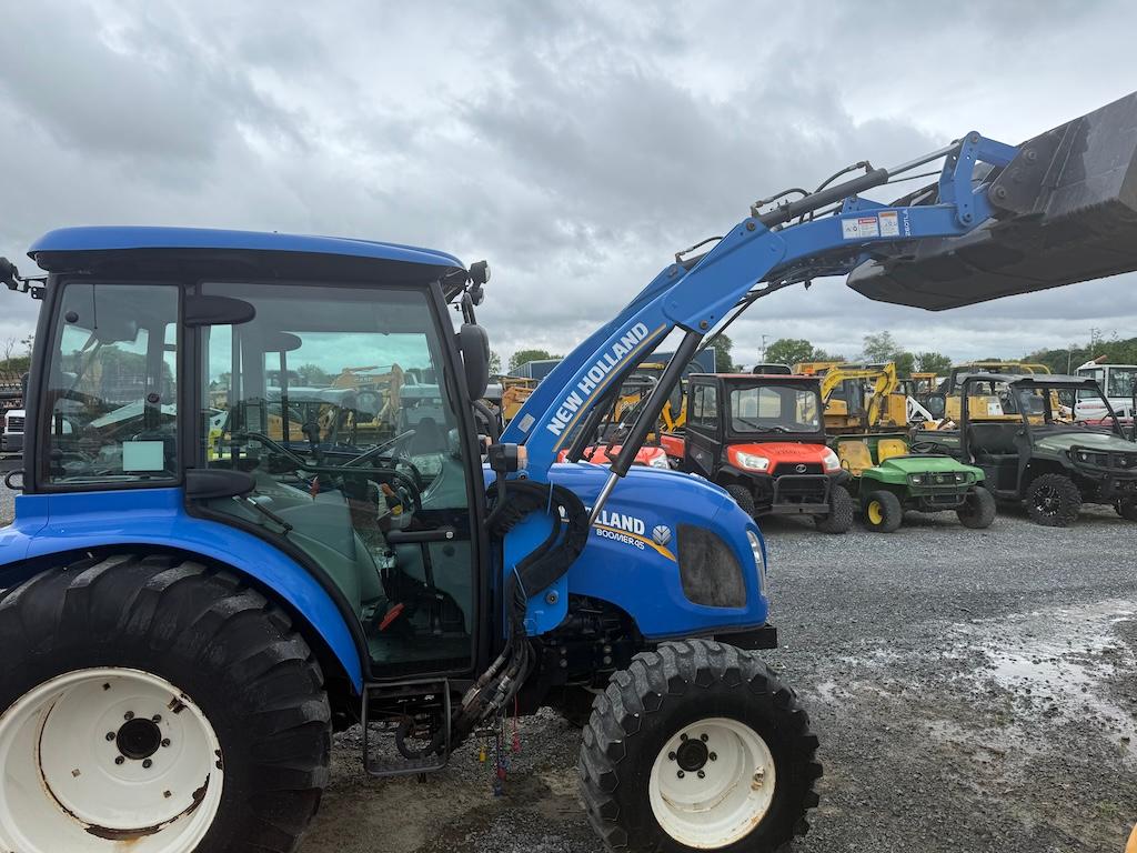 2018 New Holland 260TLA Tractor