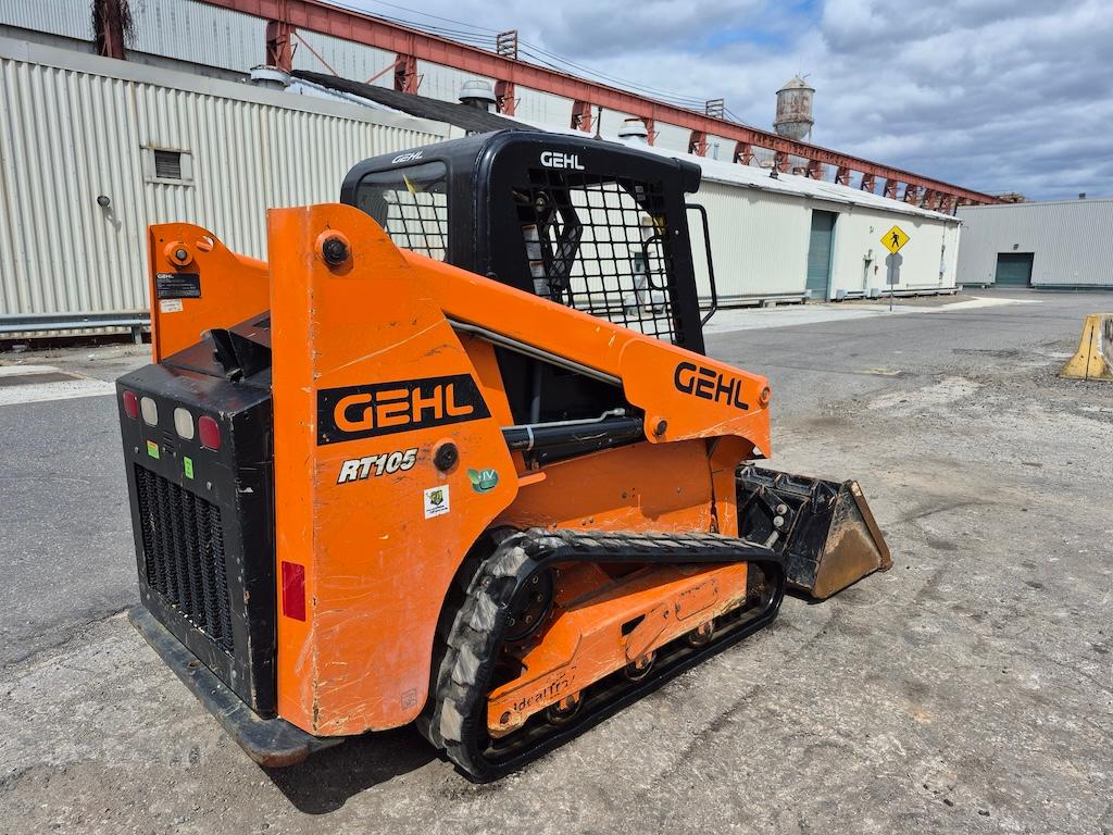 2020 Gehl RT105 Skid Steer