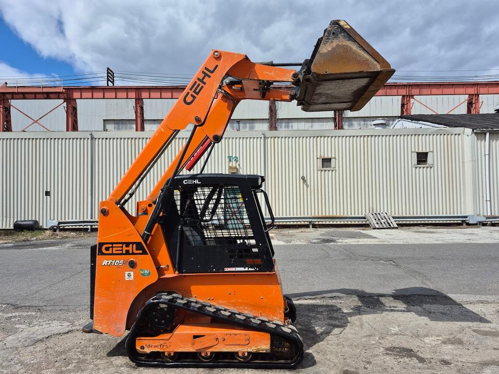 2020 Gehl RT105 Skid Steer