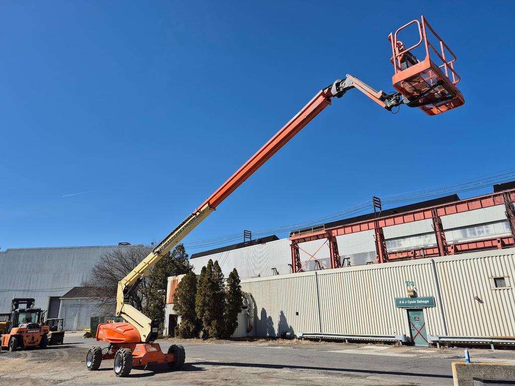 2013 JLG M600JP 60ft Boom Lift