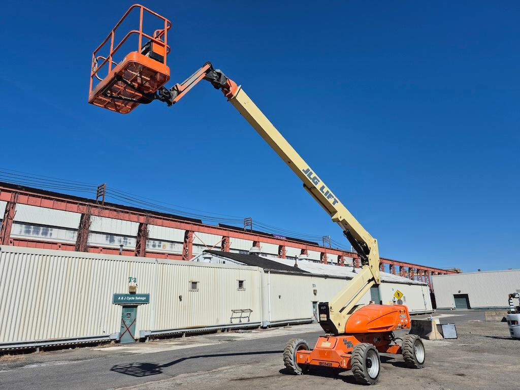 2013 JLG M600JP 60ft Boom Lift