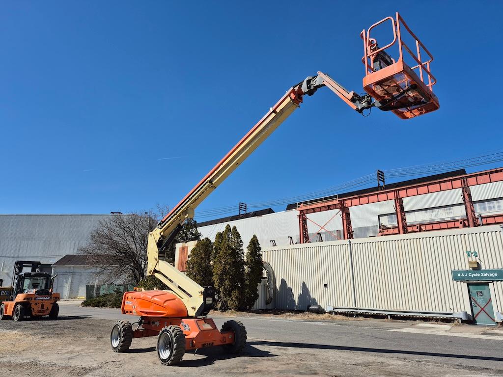 2013 JLG M600JP 60ft Boom Lift