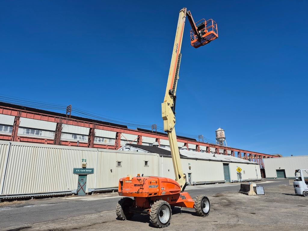 2013 JLG M600JP 60ft Boom Lift