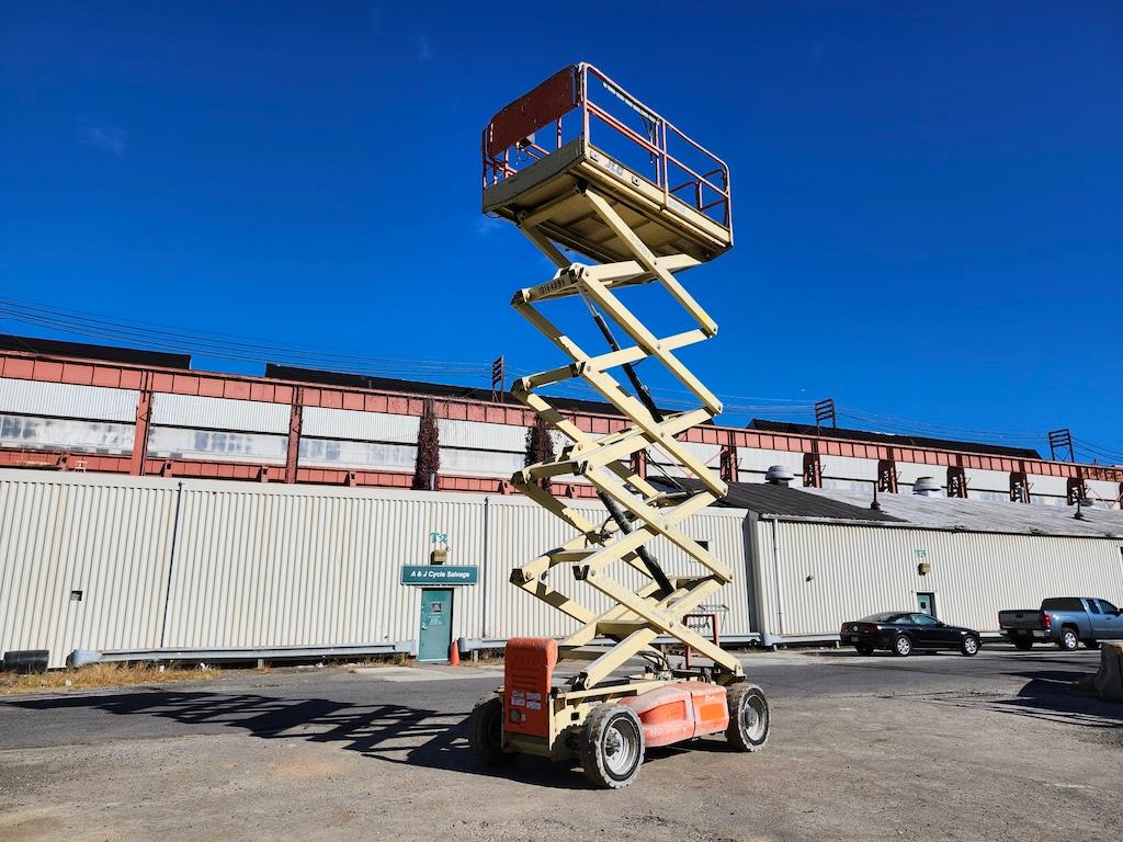 2013 JLG 4069LE 40ft Scissor Lift