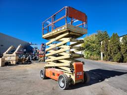 2013 JLG 4069LE 40ft Scissor Lift