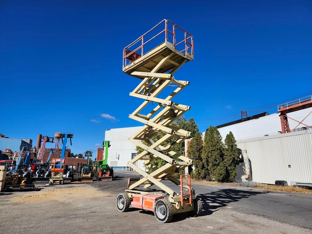 2013 JLG 4069LE 40ft Scissor Lift