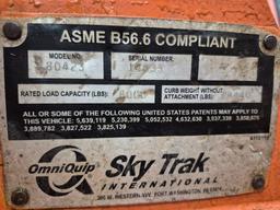 SkyTrak 80423 8,000lb Telehandler