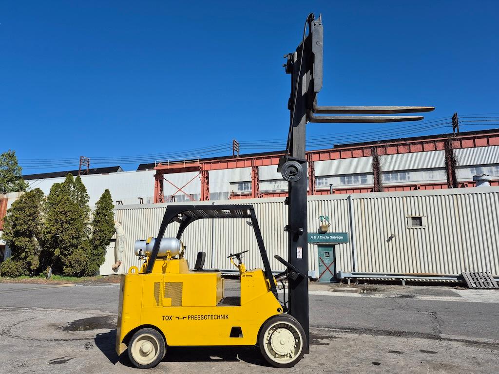 Royal TA200 20,000lb Forklift