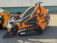 Brand New Mini Ride On Skid Steer (WB76)
