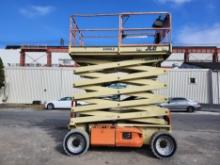 2013 JLG 4069E 40ft Scissor Lift