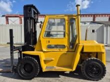 Caterpillar DP70 15,500lb Forklift