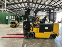 Caterpillar E12000 12,000lb Electric Forklift
