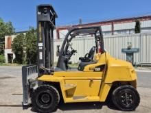 Caterpillar DP70N 15,000lb Forklift