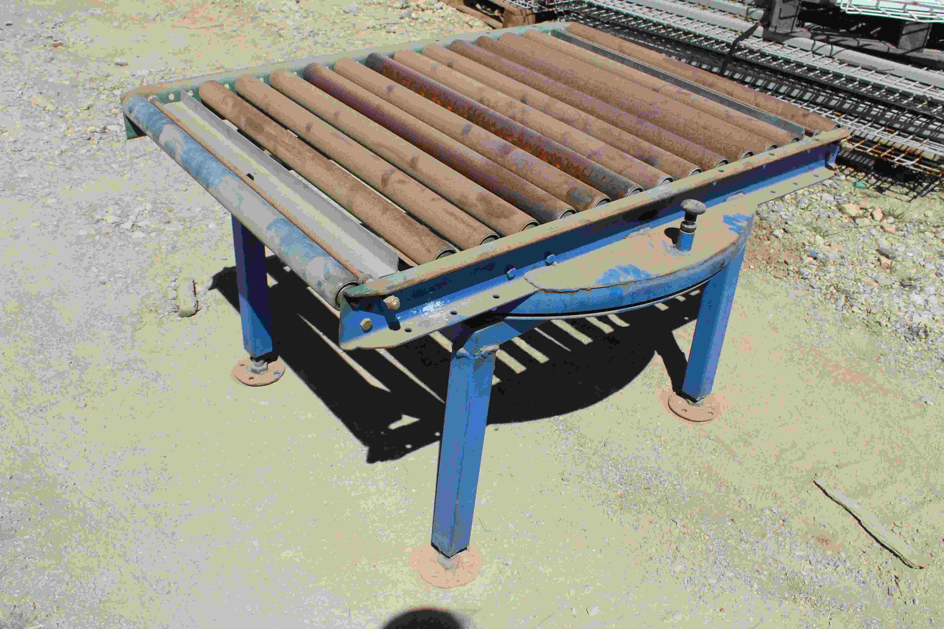 Rotatable Conveyor Table