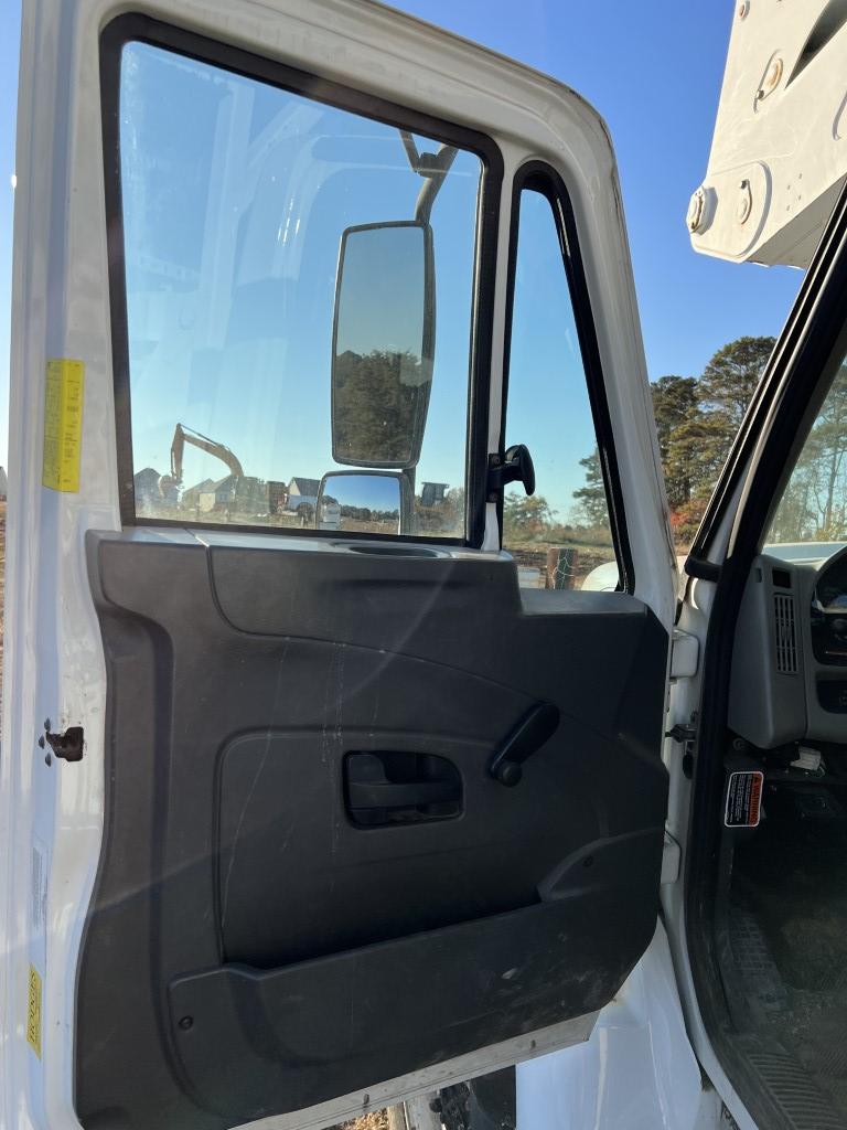 2012 Altec A77TE93 98' Bucket Truck