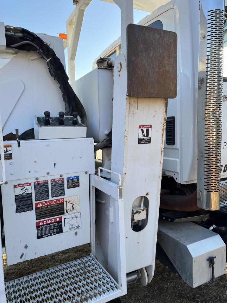 2012 Altec A77TE93 98' Bucket Truck