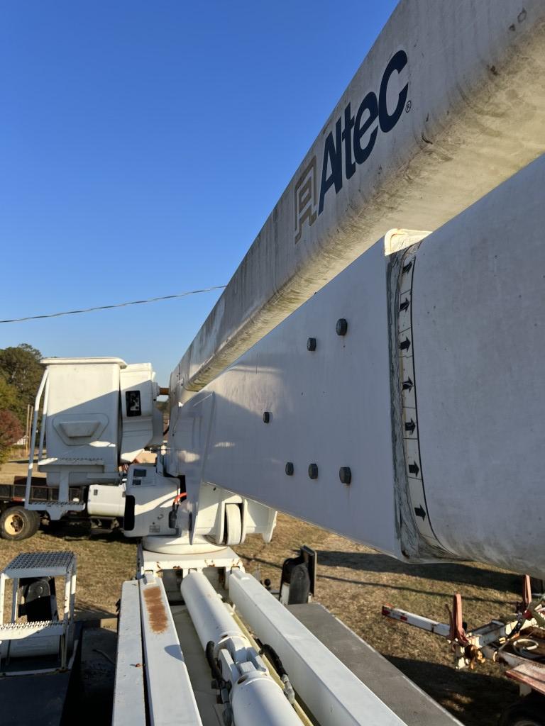 2012 Altec A77TE93 98' Bucket Truck