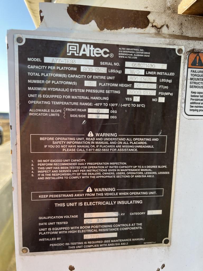 2012 Altec A77TE93 98' Bucket Truck