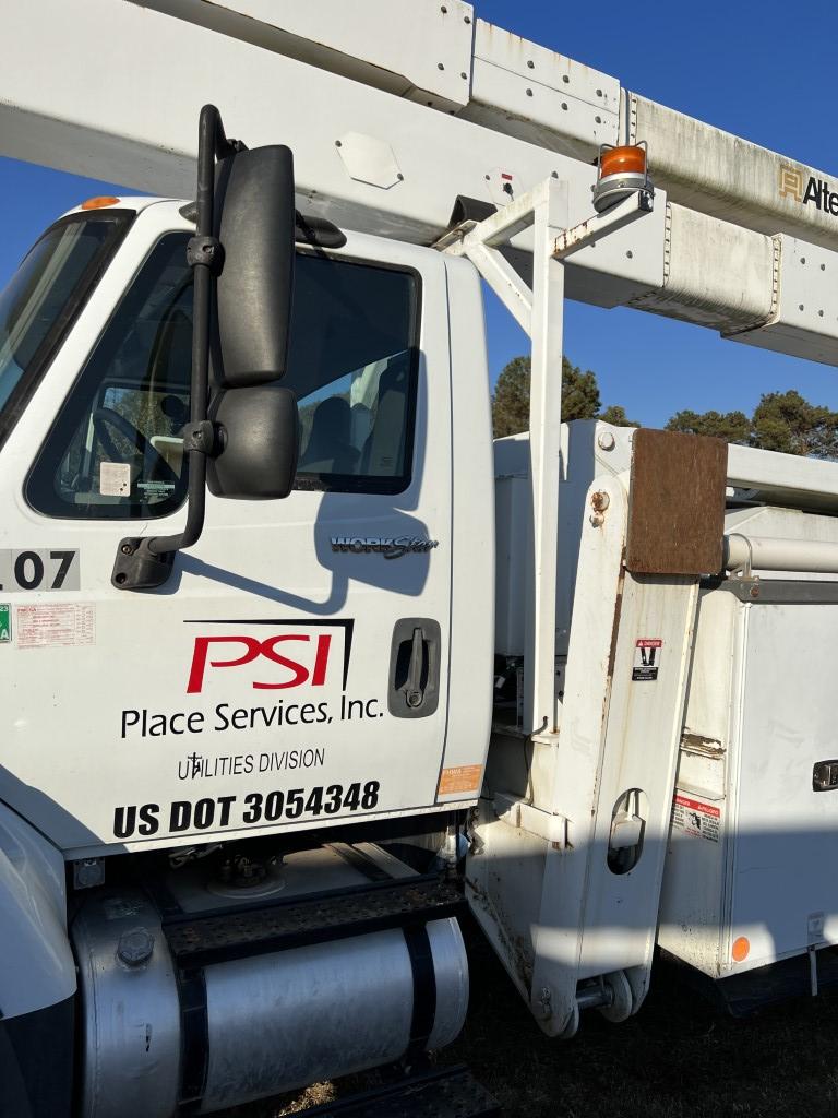 2012 Altec A77TE93 98' Bucket Truck