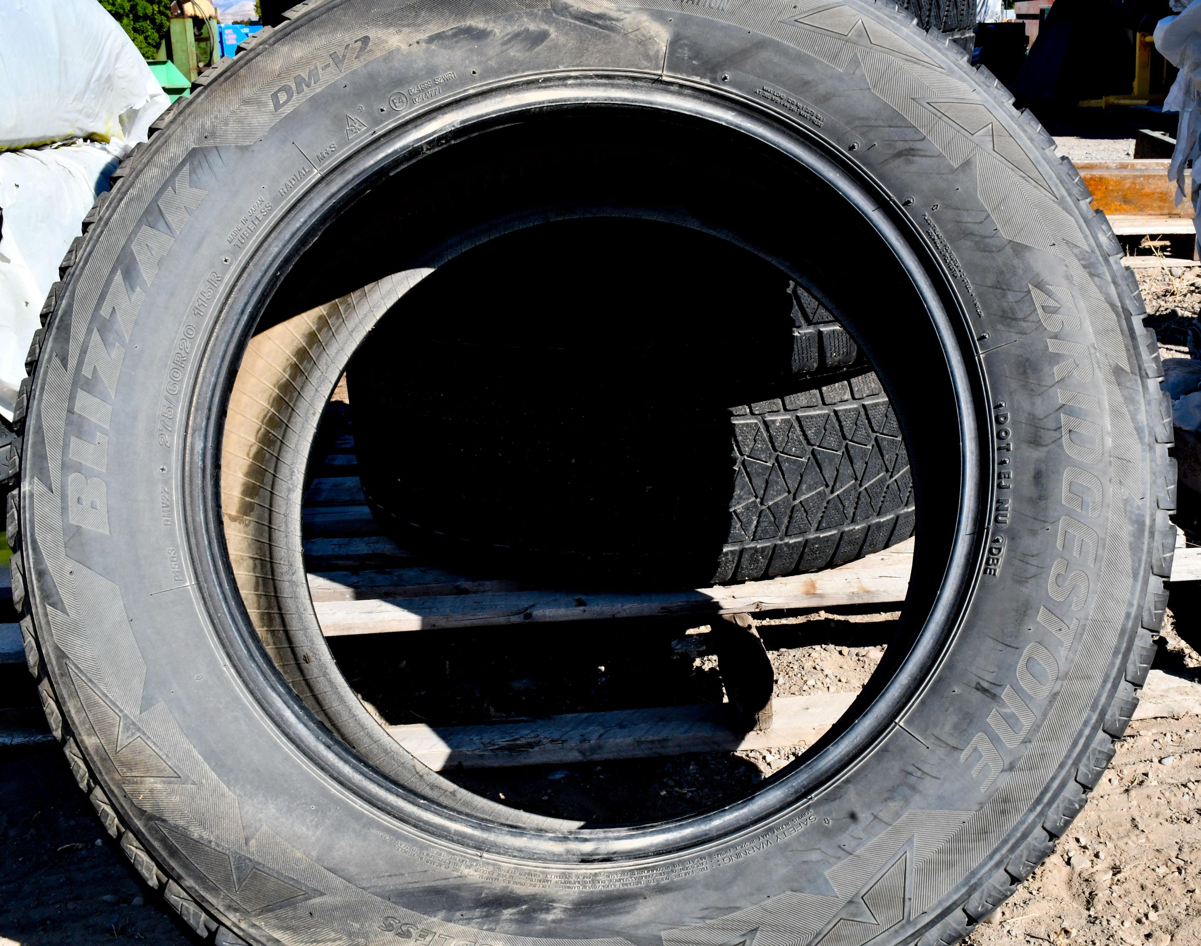 4 Bridgestone Tires 275/60 R20