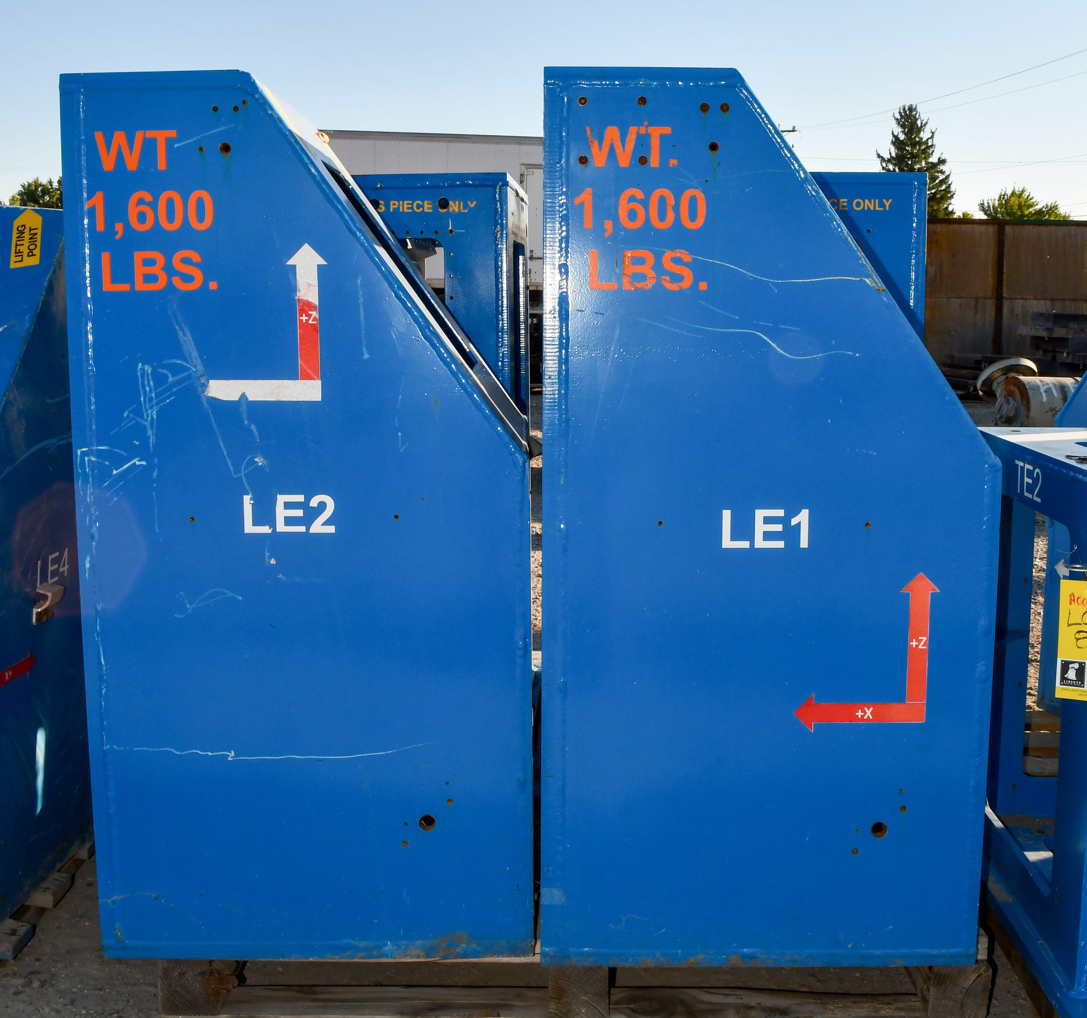 Pallet Of Sturdy Blue Props