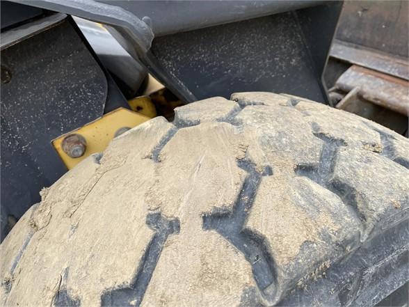 New Holland LS180.B SKid Steer