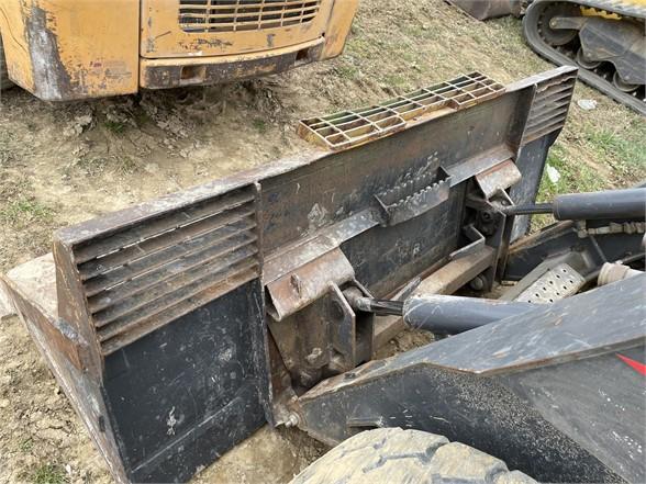 New Holland LS180.B SKid Steer