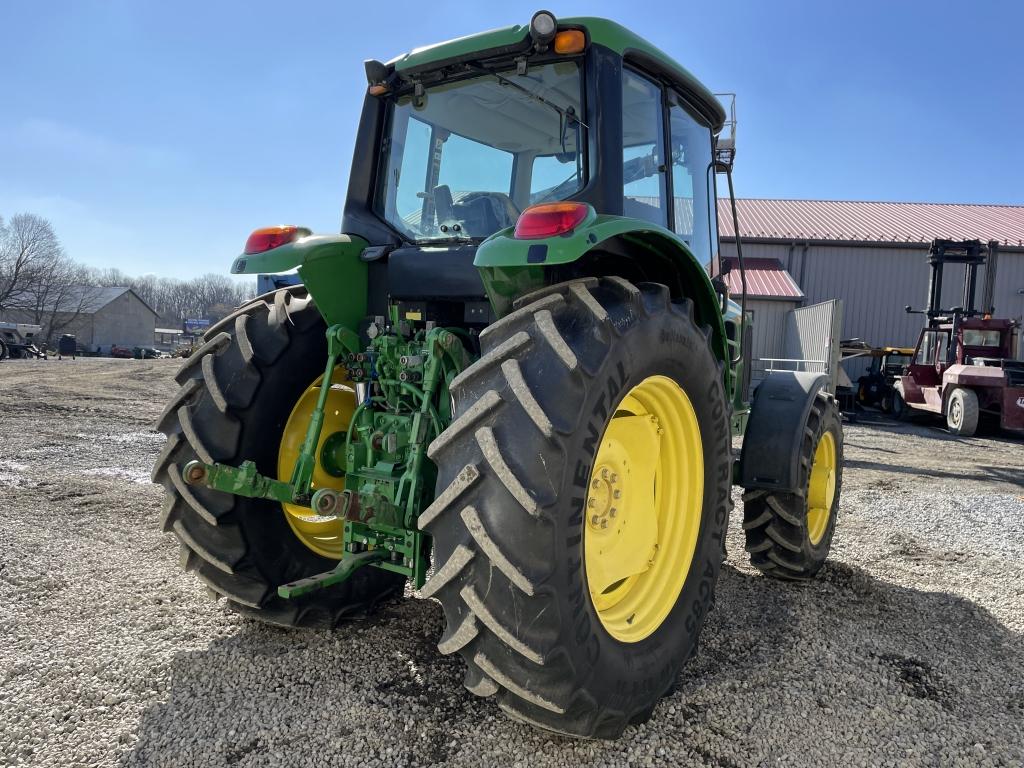 John Deere 7130 Tractor