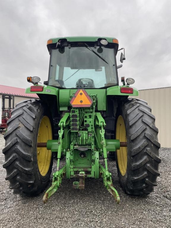 John Deere 7920 Tractor