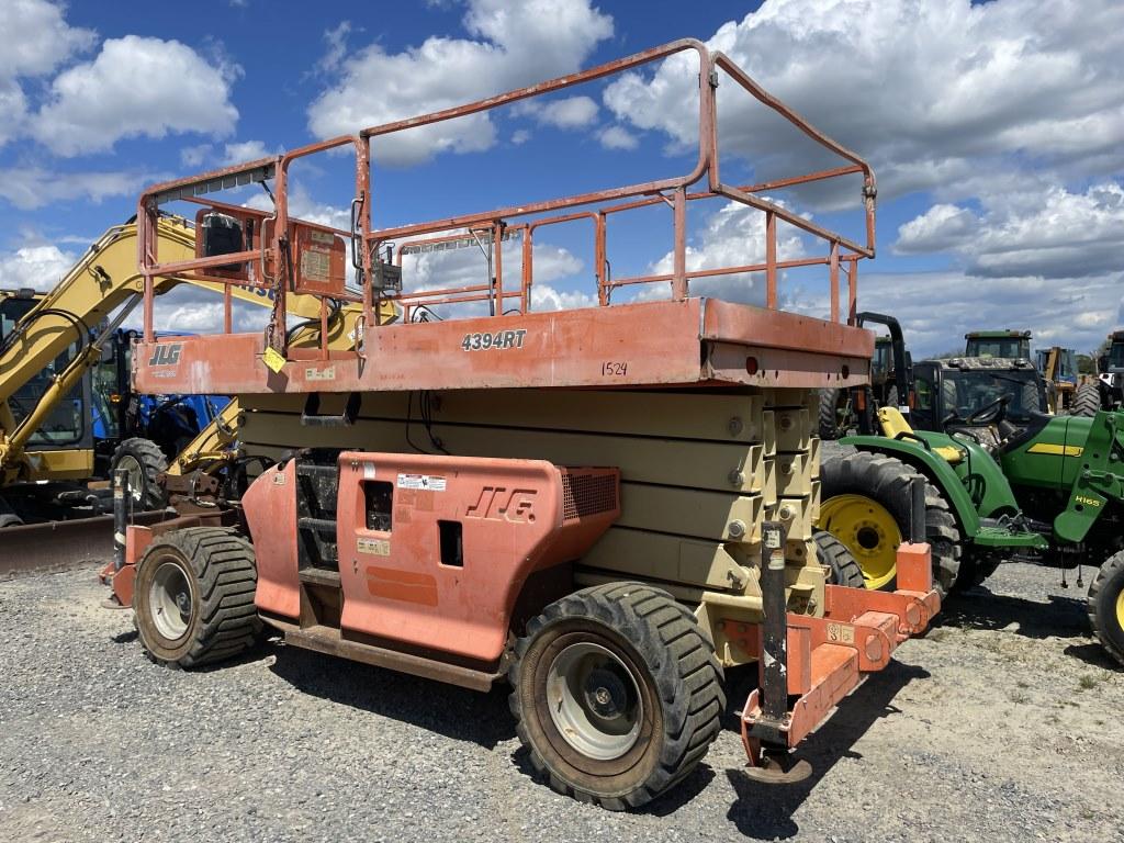 JLG 4394RT Lift