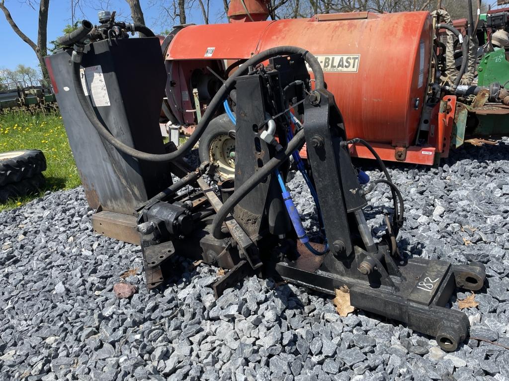 Hydraulic tank attaches to tractor