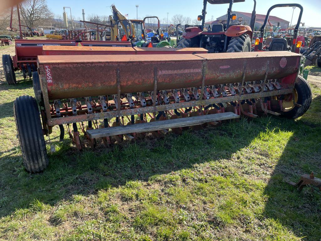 Massey Ferguson 33 Grain Drill