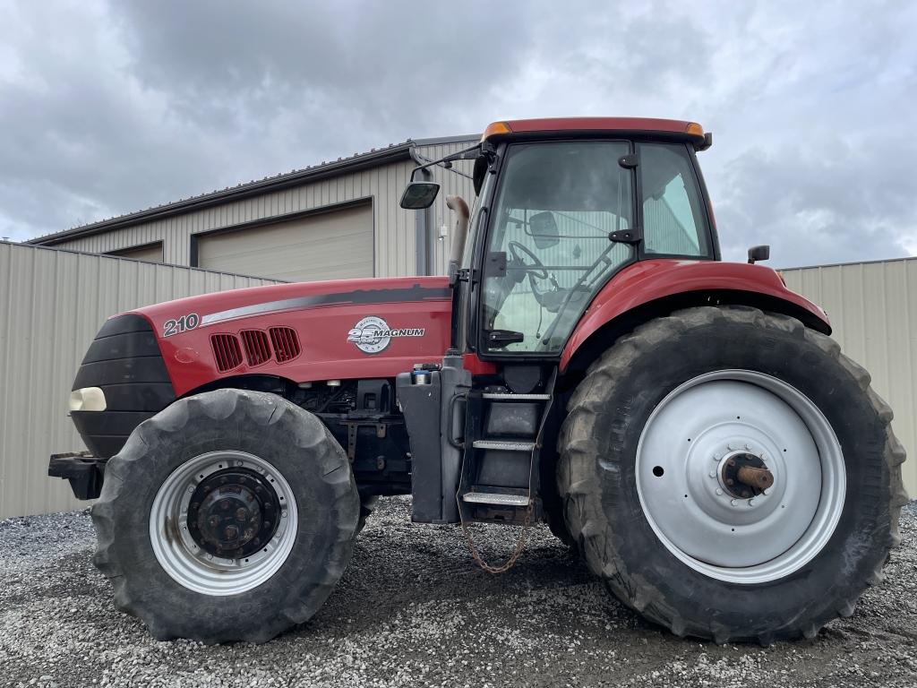 Case IH Magnum 210 Tractor