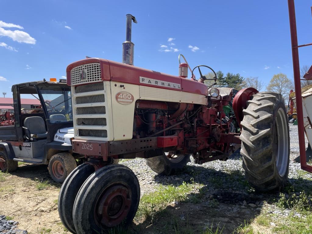 Farmall 460 Tractor